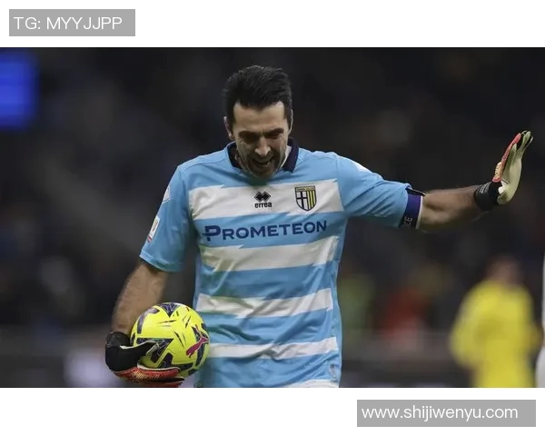 足球传奇布冯守门瞬间精彩回顾展现其无与伦比的技艺与风范